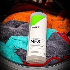 Miért éri meg CarPro MFX mikroszálas- és polírpad mosószert vásárolni?